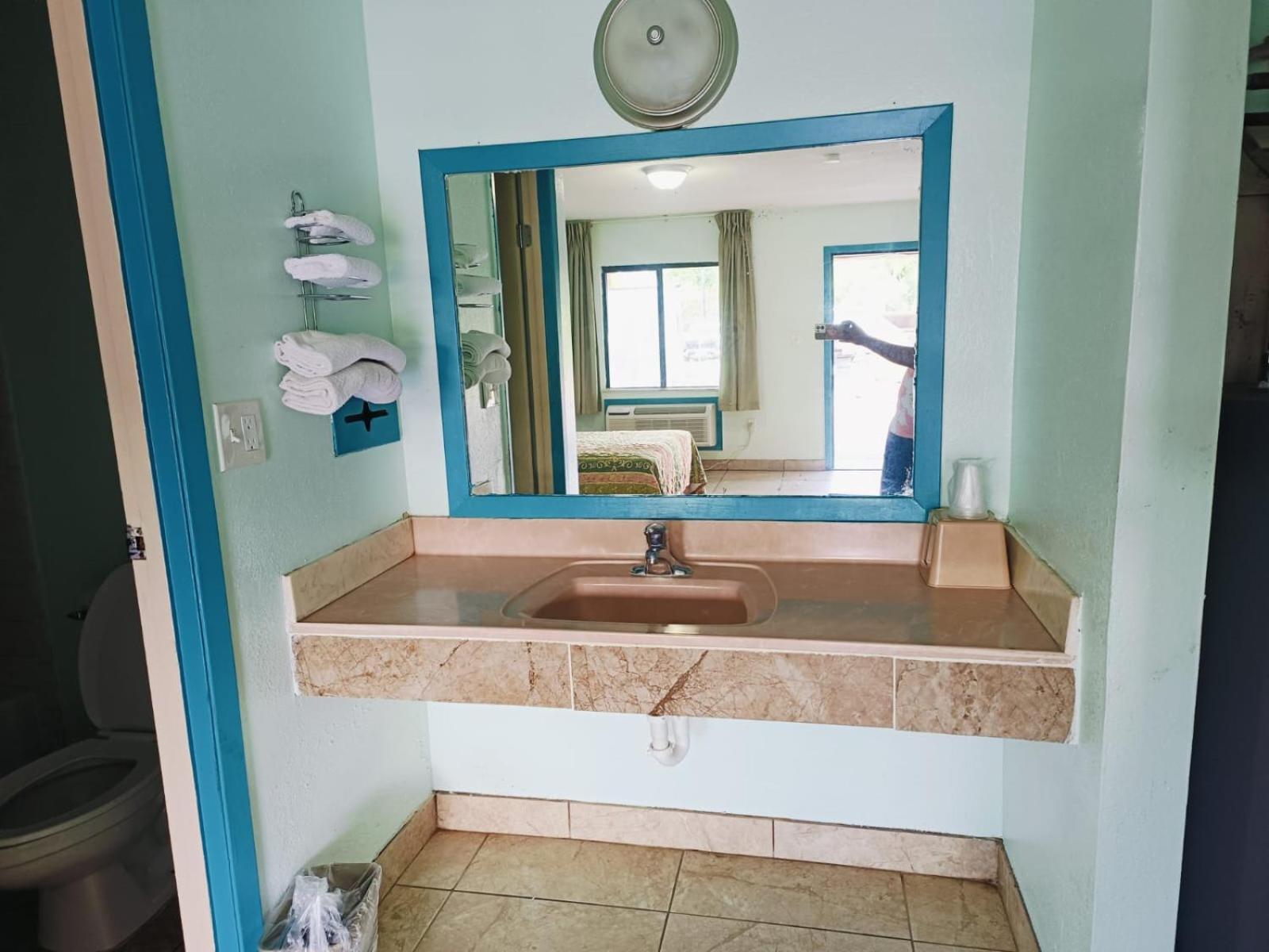 Budget Inn By Oyo Edinburg Hwy 281 Luaran gambar